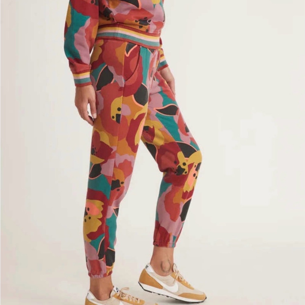Amelia Colorful Floral Jogger Pants - Pink Multi
